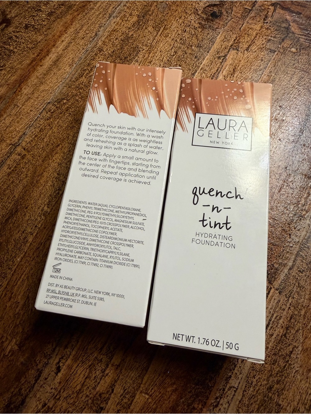 Laura Geller set of 2 “Quench n’ Tint” hydrating foundation in light color - Picture 4 of 4